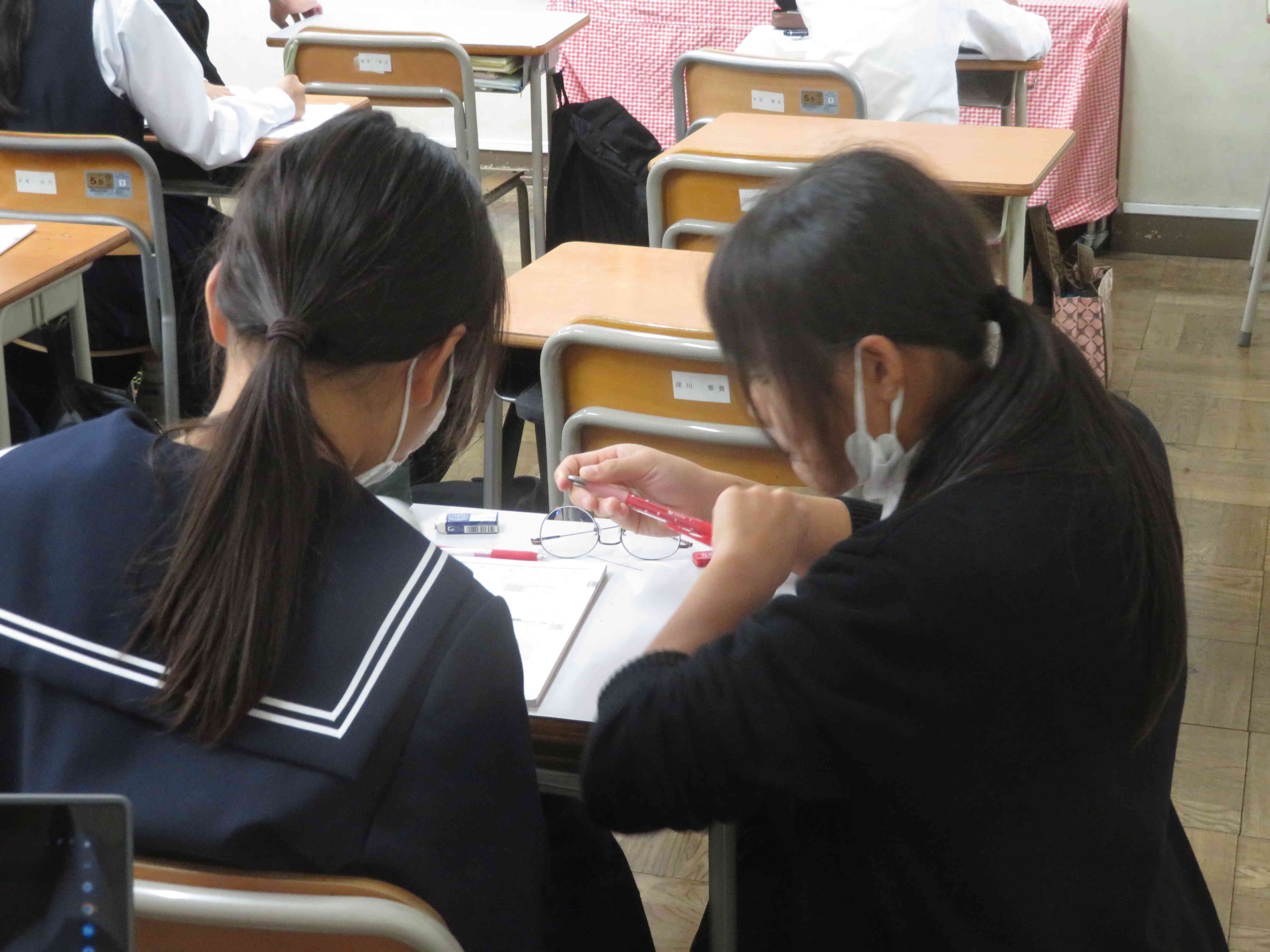 1年数学教え合いIMG_2948
