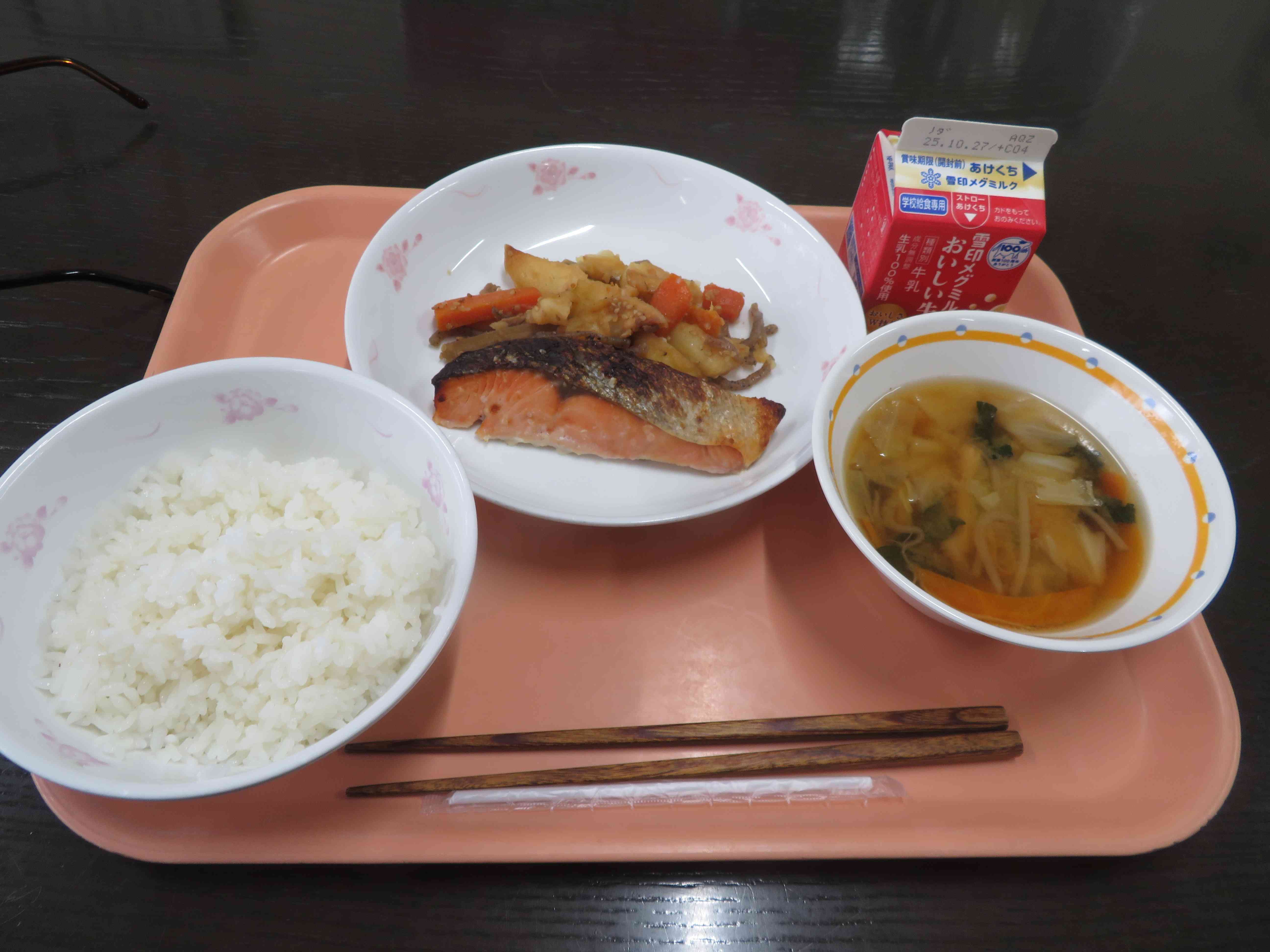 給食IMG_2974