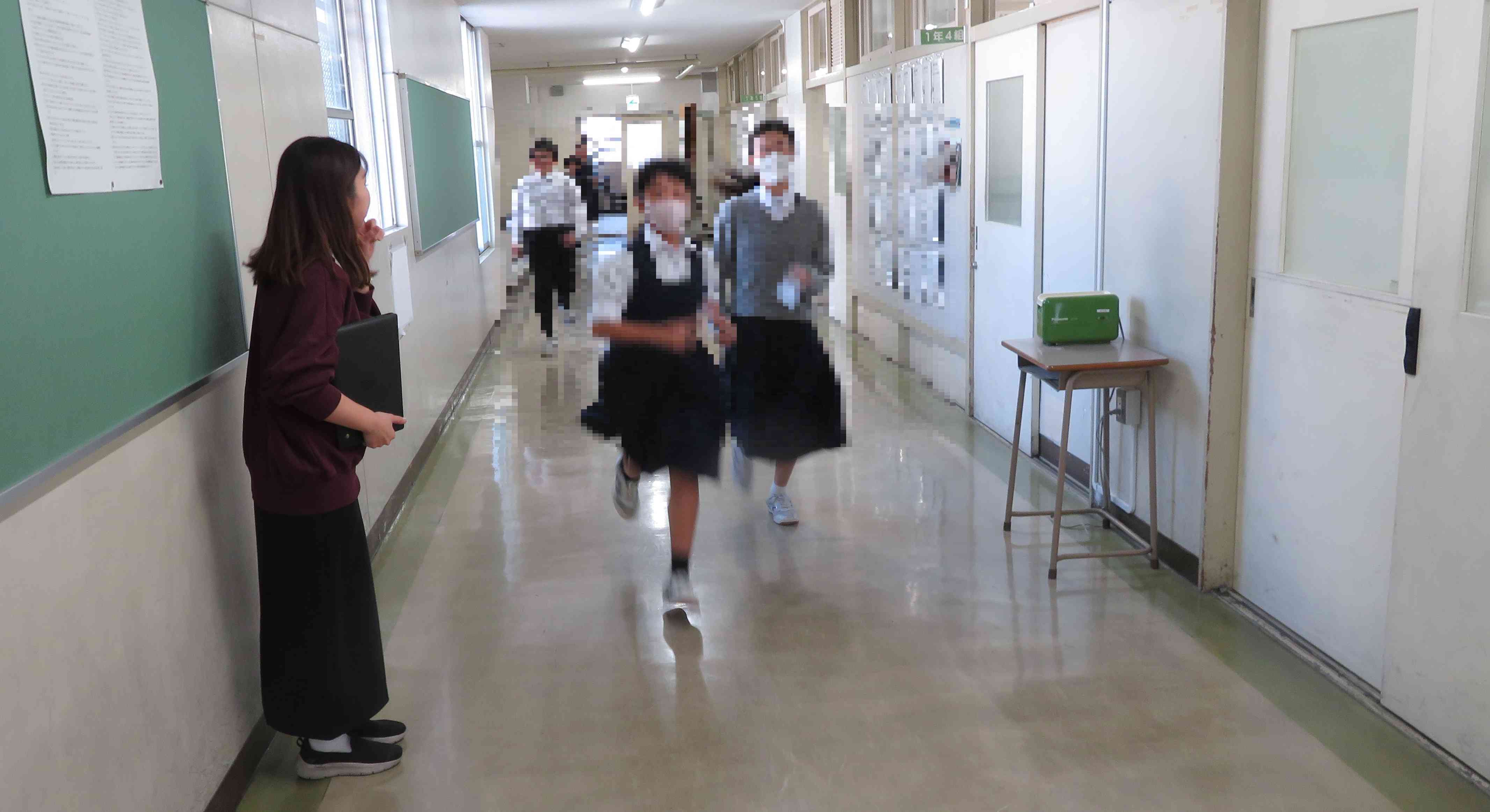 生徒逃げるIMG_4549[1]
