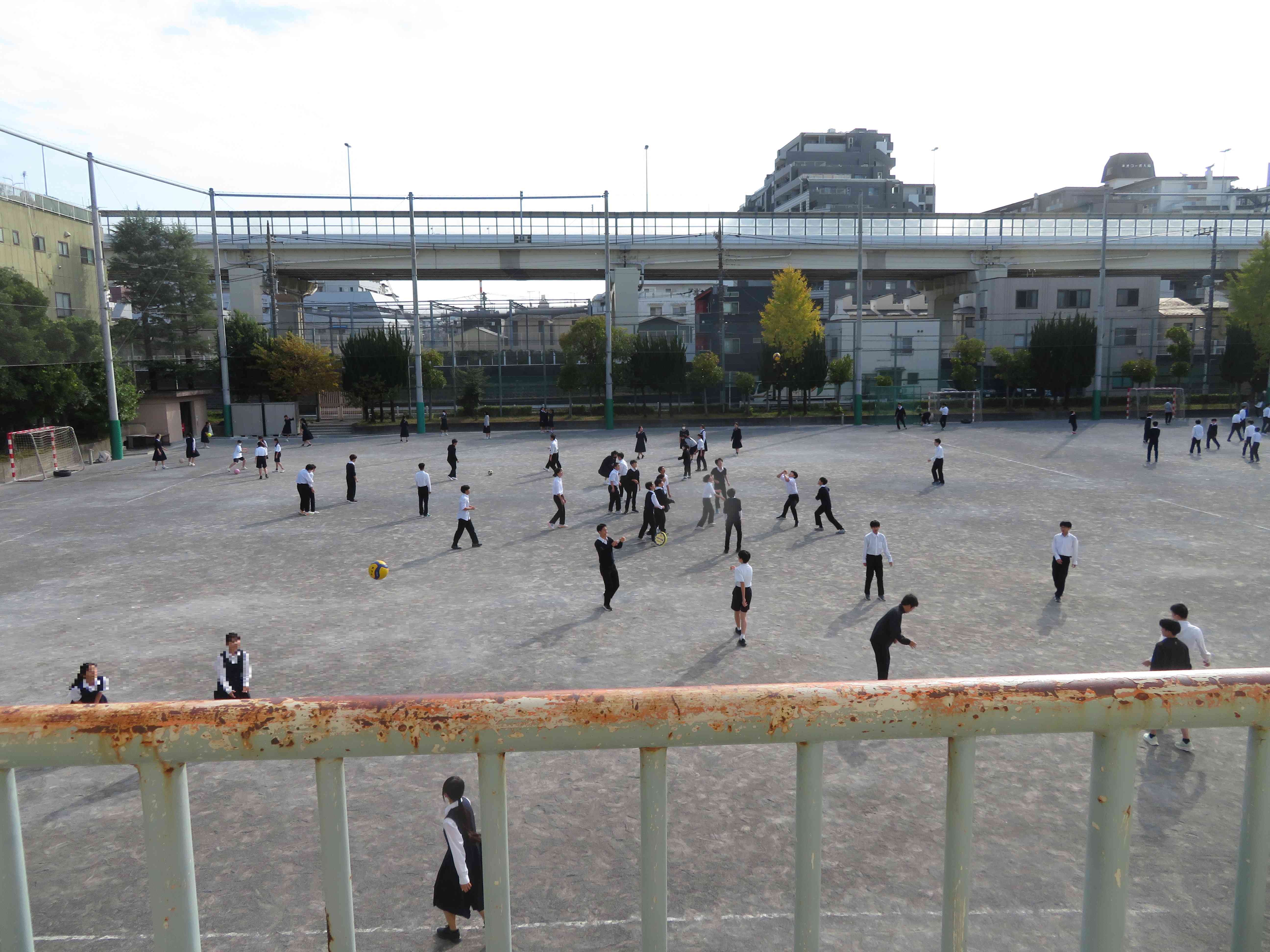 昼休み全体IMG_4575[1]