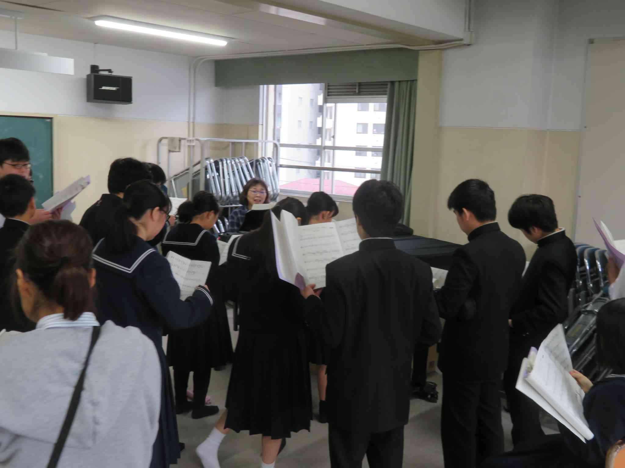 6組音楽１IMG_8684