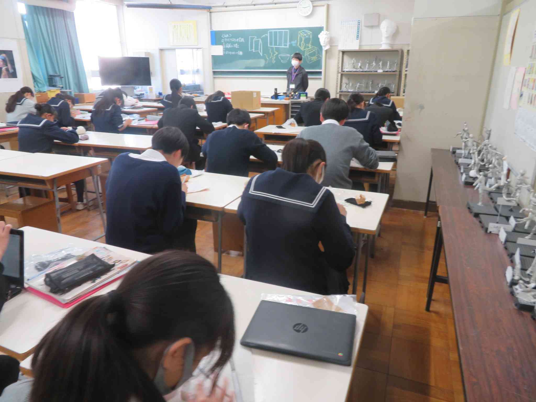 3年　美術１IMG_0725[1]