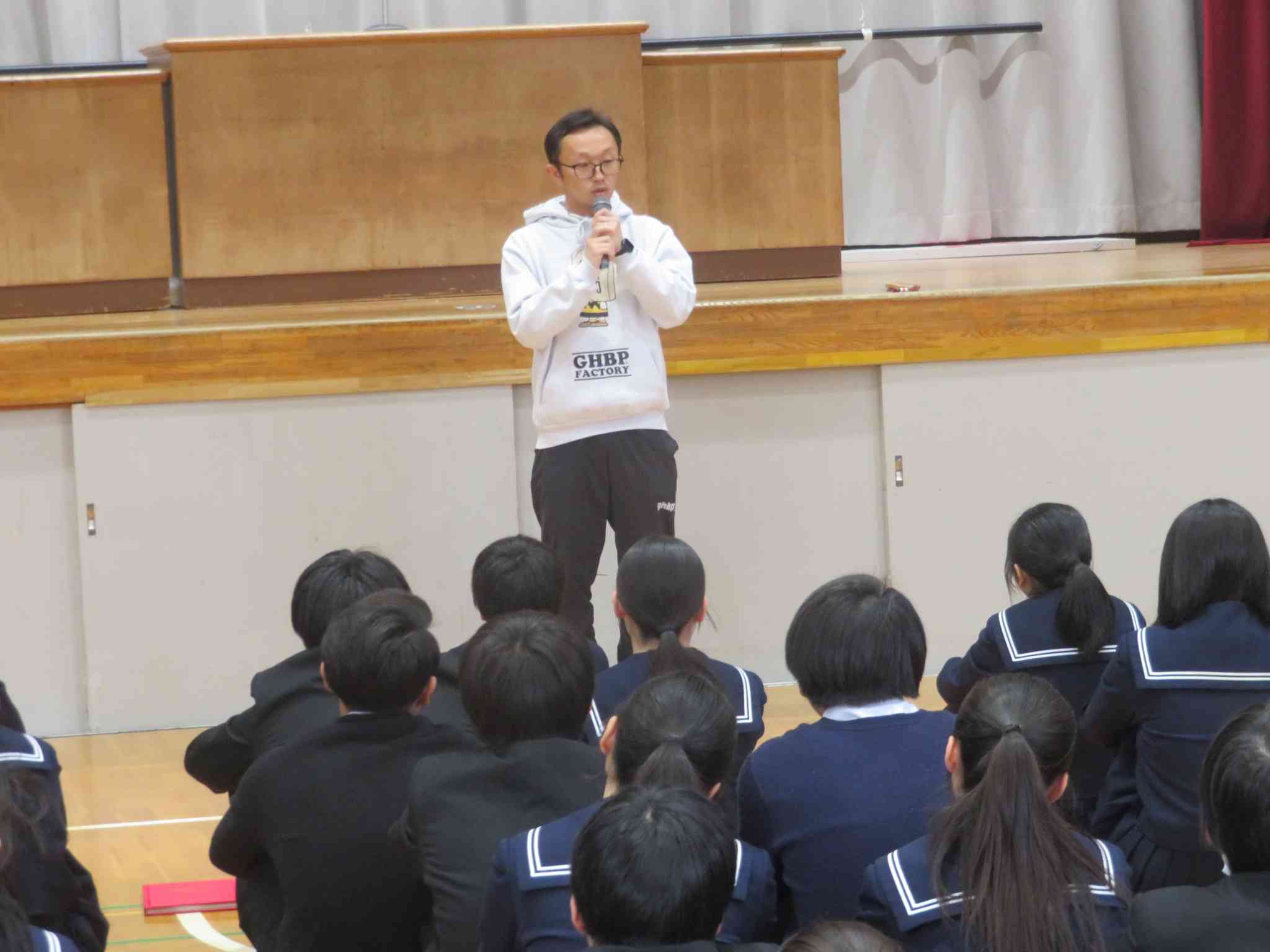 3年最後の学年集会　高島IMG_2637