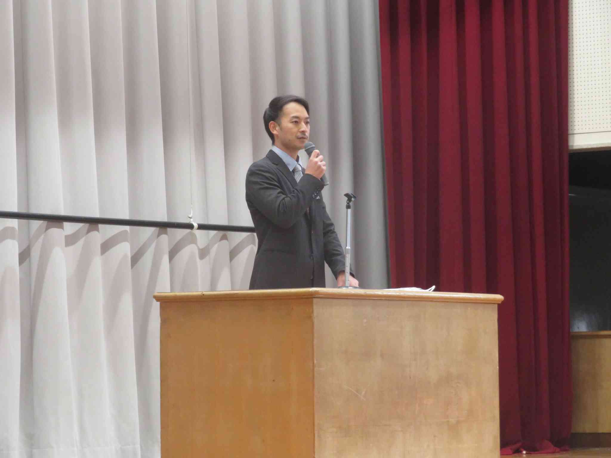 修了式　山本IMG_2945