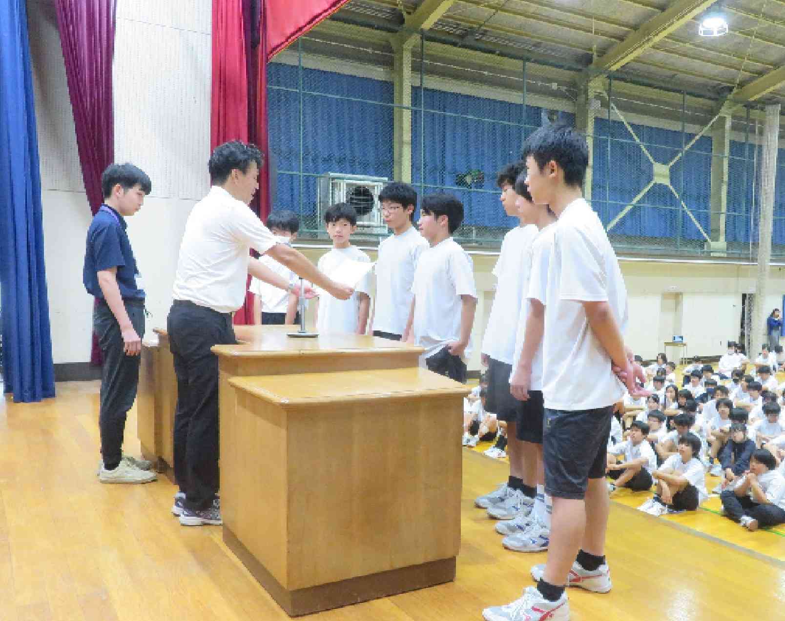 全校集会 卓球IMG_2002[1]