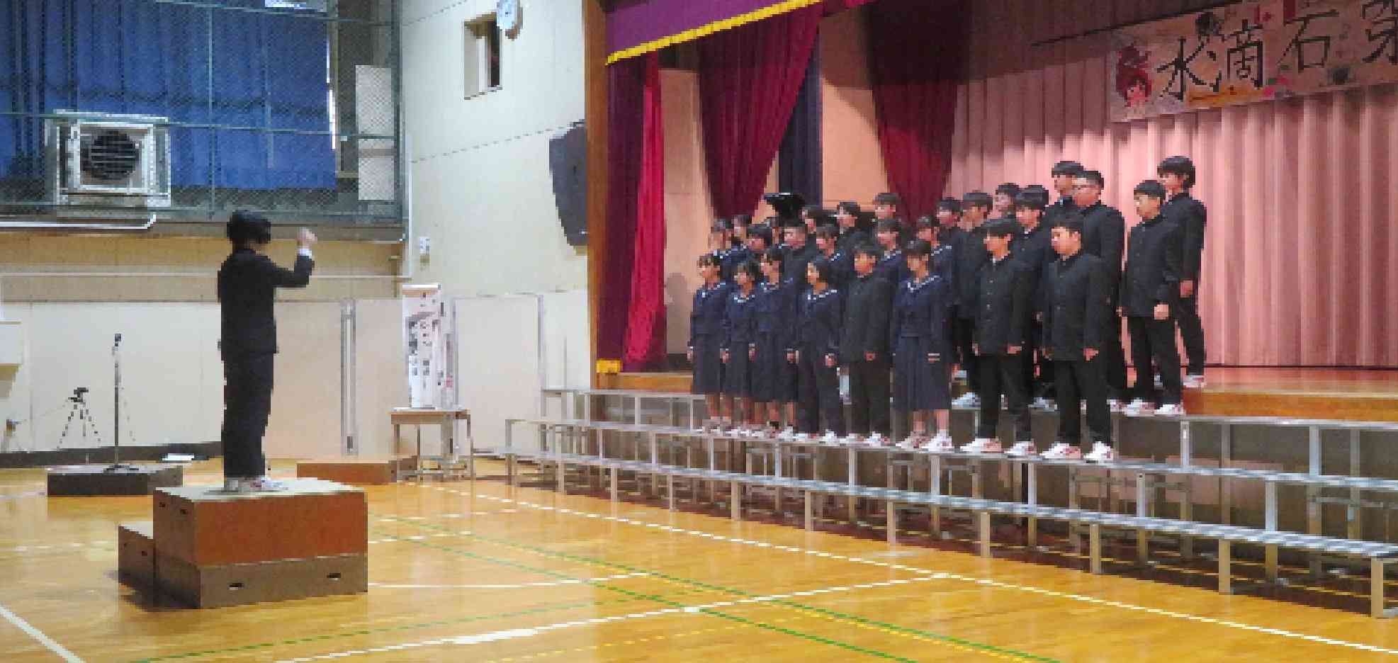1年合唱１IMG_5046[1]